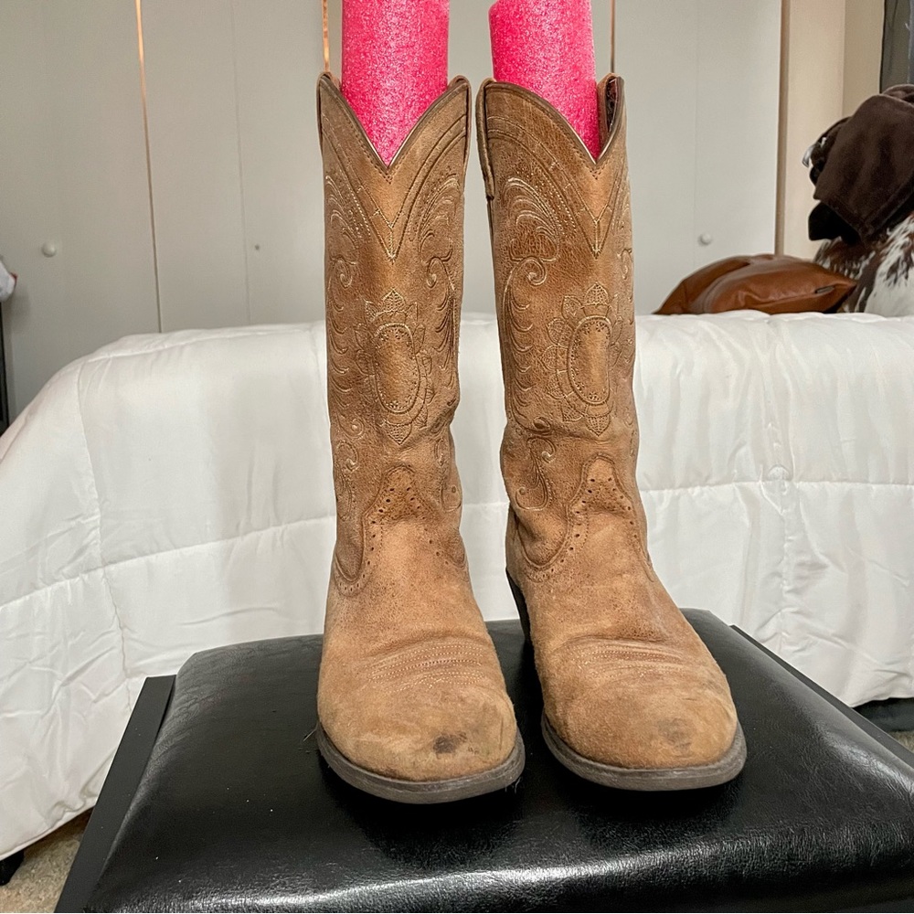 Womens Ariat Tan Leather Cowgirl Boots